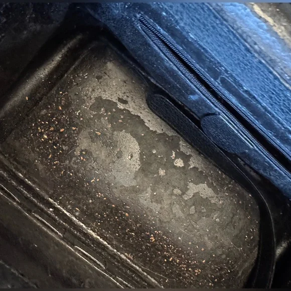 Gucci Vintage Black Leather Vanity Bag with Bamboo Handle - Picture 14 of 17